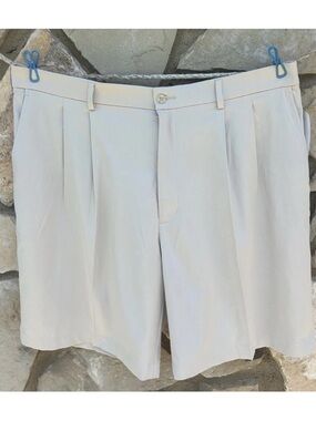 Men’s Pro Tour Golf Shorts Size 40 Beige Khaki Comfort Stretch UPF 50 NEW